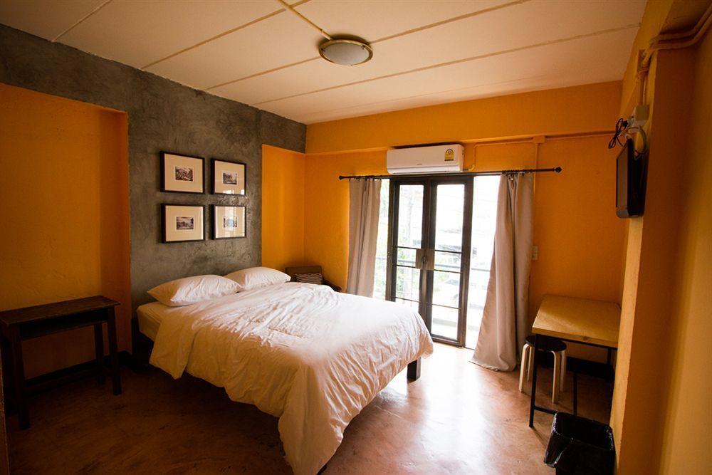 Isleep Guesthouse Чиангмай Экстерьер фото