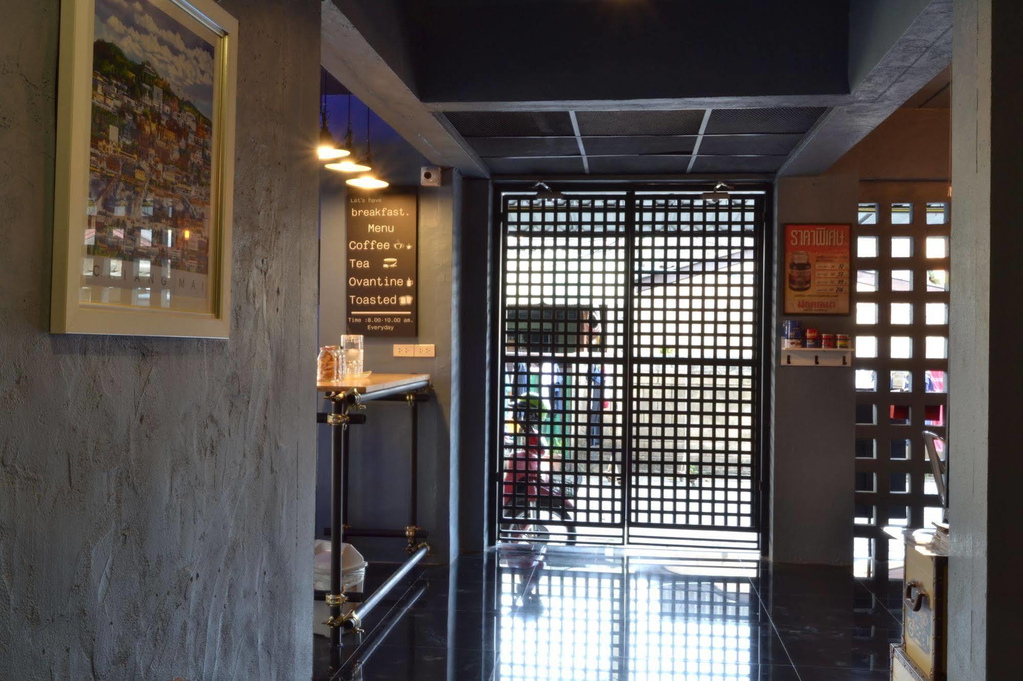Isleep Guesthouse Чиангмай Экстерьер фото