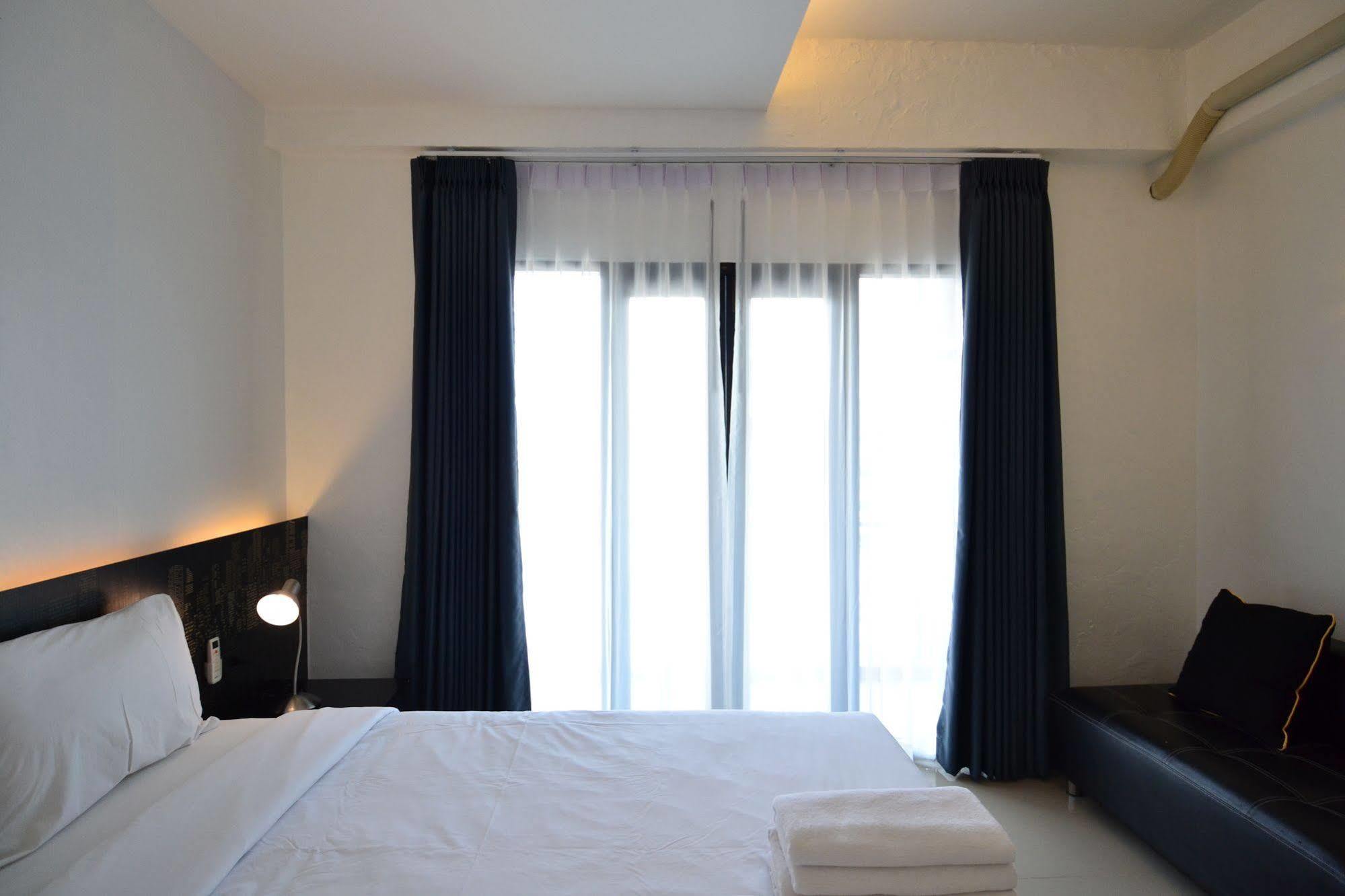 Isleep Guesthouse Чиангмай Экстерьер фото