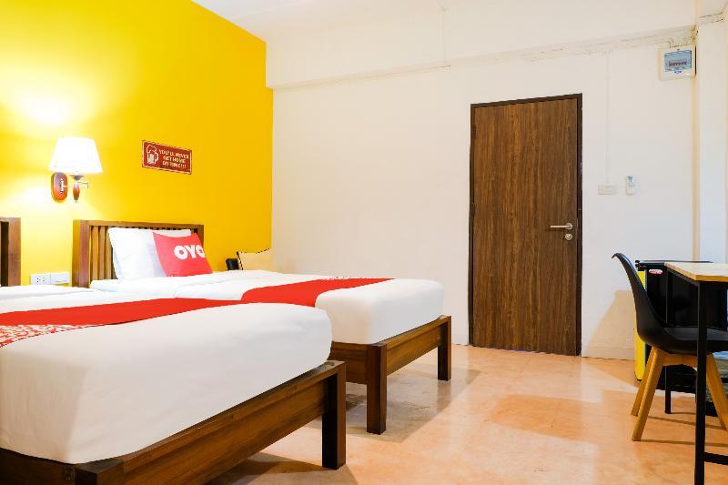 Isleep Guesthouse Чиангмай Экстерьер фото